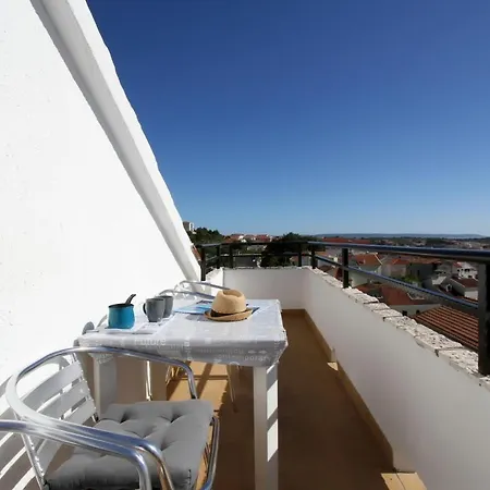 Villa Yvonne Trogir Exterior photo