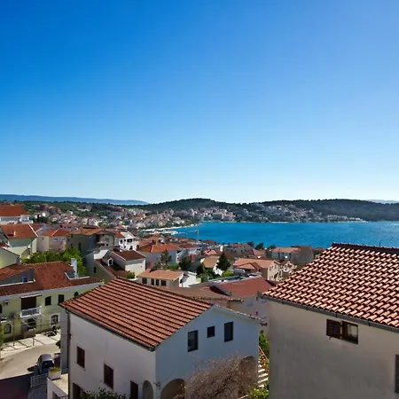 Villa Yvonne Trogir Exterior photo