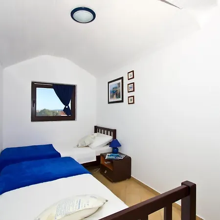 Villa Yvonne Trogir Exterior photo
